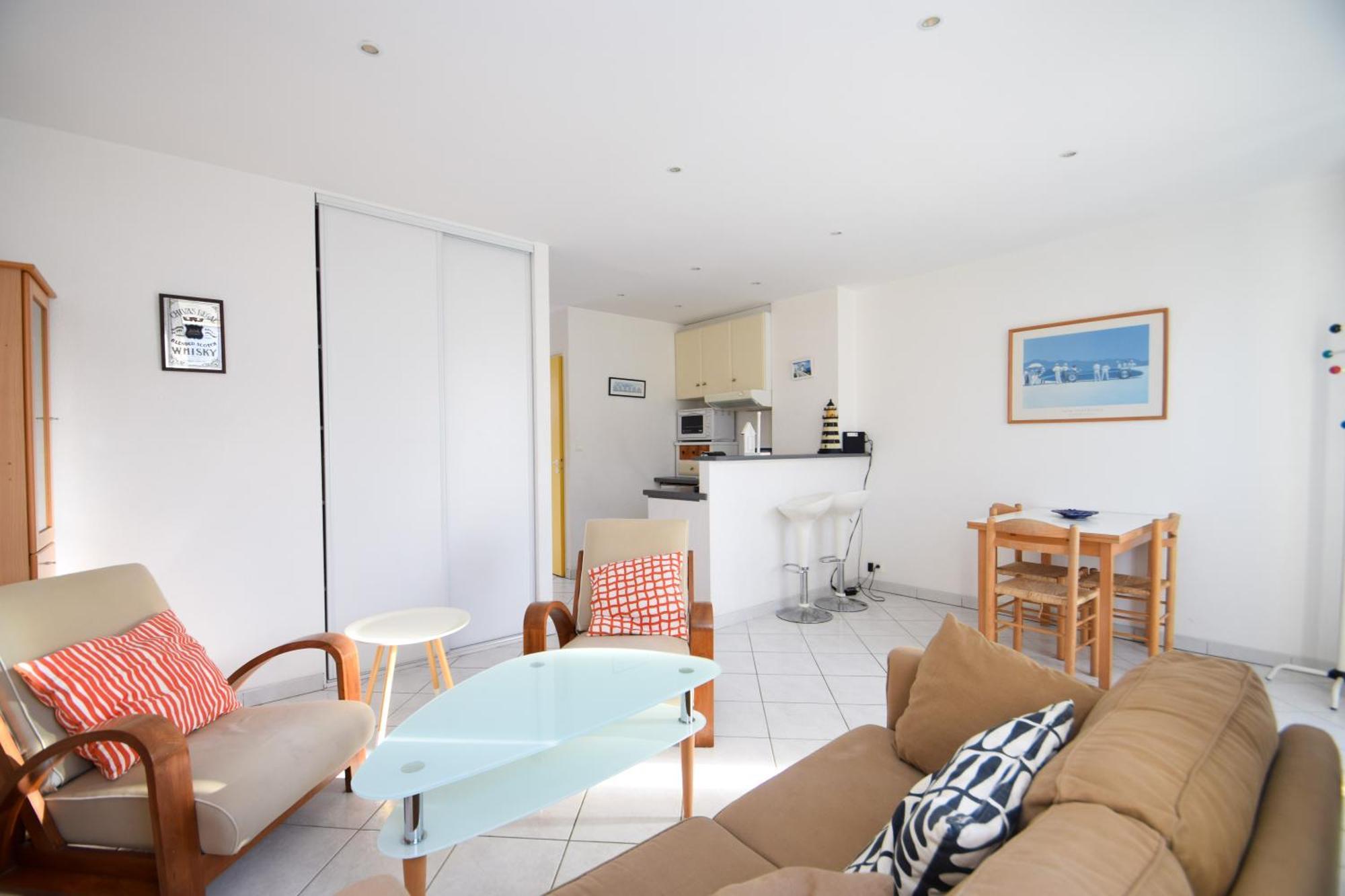 Appt 2 Pieces Confort 3 Pers Au Pied De La Plage Vacances Sans Voiture Динар Экстерьер фото